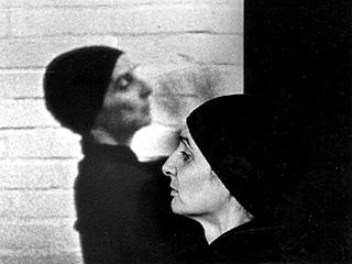 Nan Hoover &raquo;Movement in Dark&laquo;