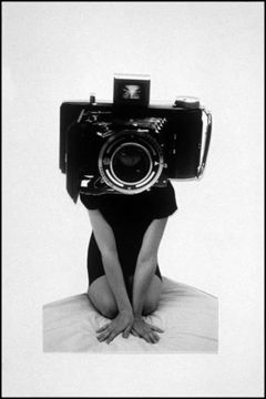 Lynn Hershman »Phantom Limb Photographs«