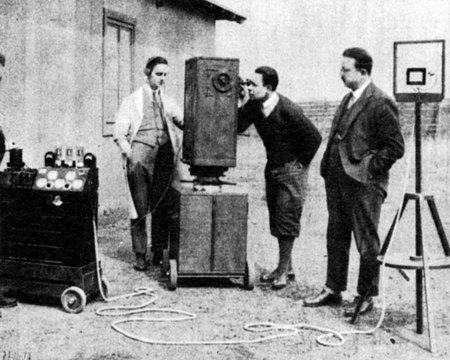 Walter Ruttmann «Tri-Ergon optical sound recording»