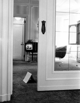 Lynn Hershman »Commercials for NY Hotel Rooms« | Plaza Hotel New York